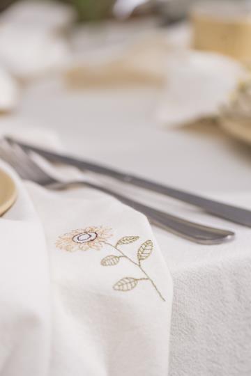 Ib Laursen Stoffserviette Flora mit Sonnenblume butter cream - Weingärtners Genusshandwerk