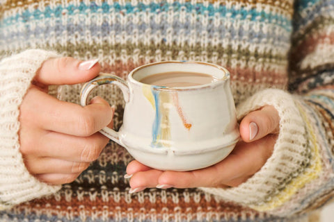 Ib Laursen Tasse mit Henkel Kalmar mehrfarbige Streifen - Weingärtners Genusshandwerk