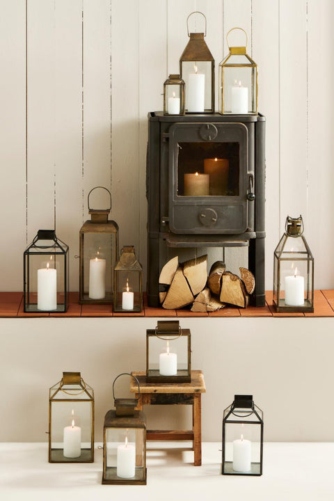 Ib Laursen Laterne Norr mit schrägem Glastop gold groß (16x16x30,5cm) - Weingärtners Genusshandwerk