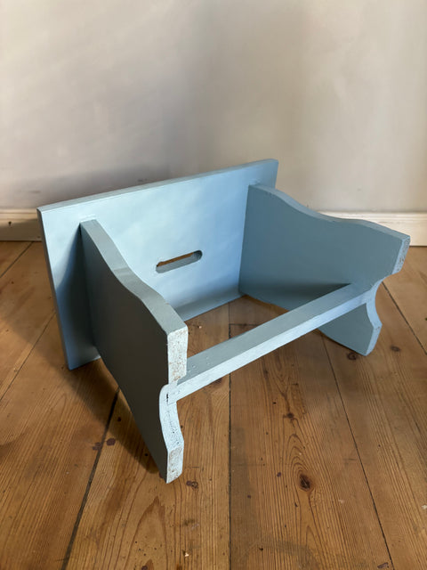 Alter Hocker - Weingärtners Genusshandwerk