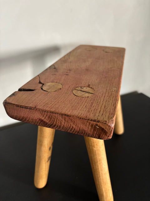 Alter Hocker - Weingärtners Genusshandwerk