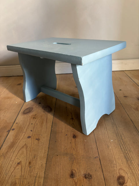 Alter Hocker - Weingärtners Genusshandwerk