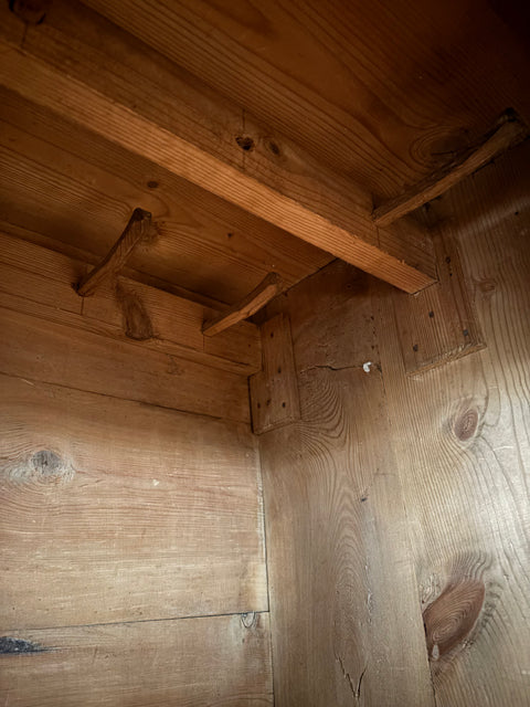 Kleiderschrank | Maroon (Rostbraun) - Weingärtners Genusshandwerk