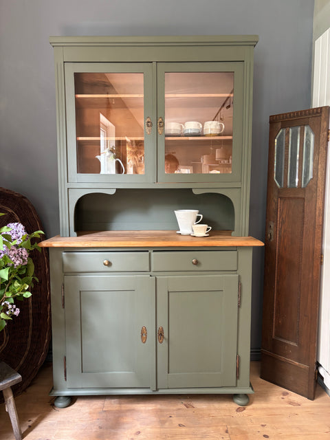 Dänisches Küchenbuffet | Kreidefarbe Camouflage - Weingärtners Genusshandwerk