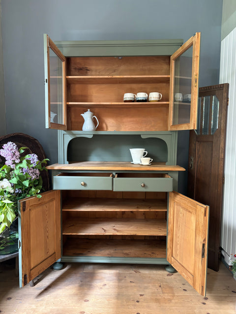 Dänisches Küchenbuffet | Kreidefarbe Camouflage - Weingärtners Genusshandwerk