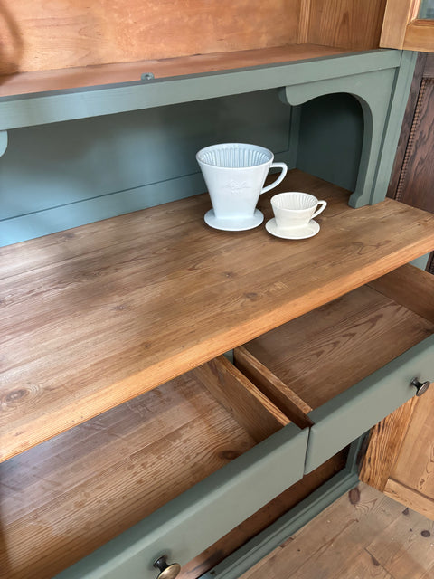 Dänisches Küchenbuffet | Kreidefarbe Camouflage - Weingärtners Genusshandwerk