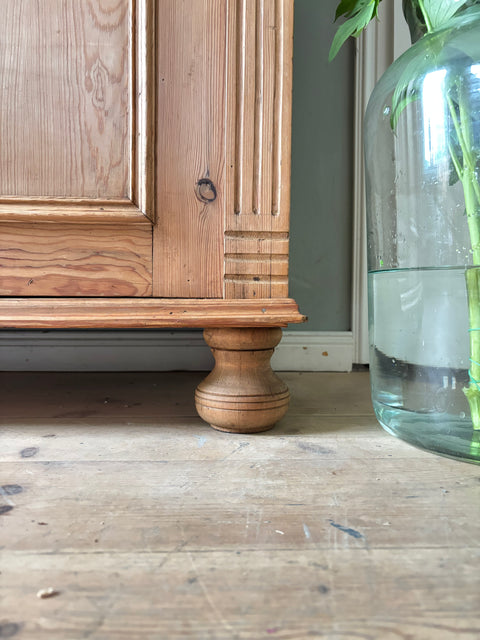 Dänisches antikes Vertiko Kommode Weichholz - Weingärtners Genusshandwerk