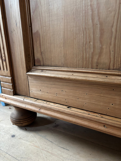 Dänisches antikes Vertiko Kommode Weichholz - Weingärtners Genusshandwerk