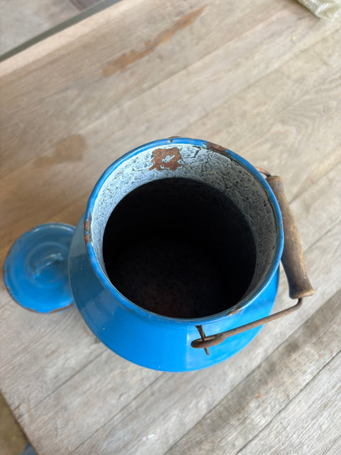 Alte Emaille Milchkanne Babyblau - Weingärtners Genusshandwerk