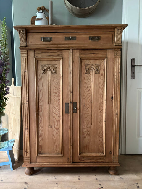 Dänisches antikes Vertiko Kommode Weichholz - Weingärtners Genusshandwerk