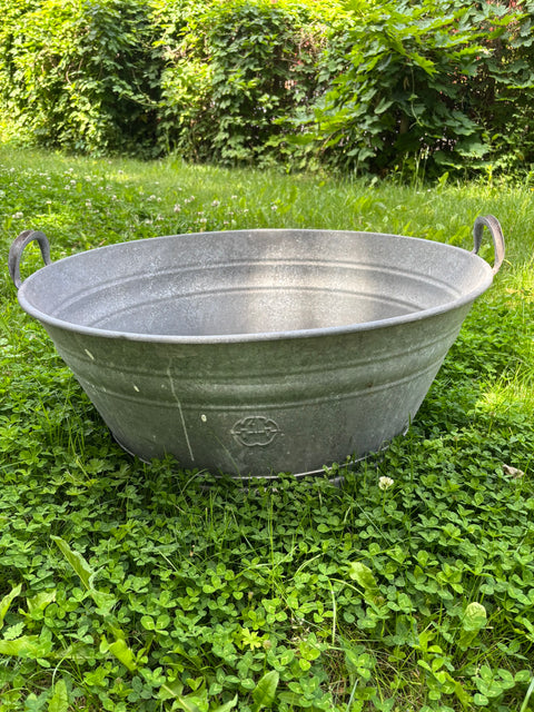 Alte Zinkwanne #1 (73×60×32 cm)