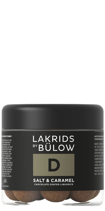 Lakrids by Bülow Lakritz mit gesalzenem Karamell, 115g, weiche schwarze Lakritzstücke mit Karamellfüllung, auf weißem
