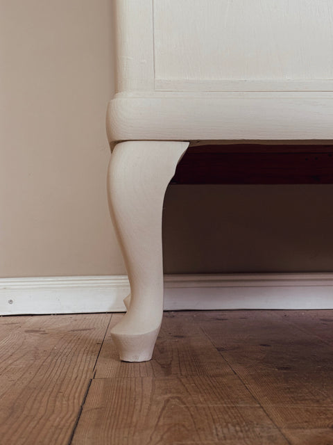 Antikes Eichen-Sideboard | Kreidefarbe Plaster | Painting the Past