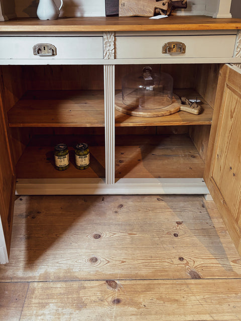 Antikes Küchenbuffet | Willow Bark Kreidefarbe | Paint of Walinoon | 216 cm