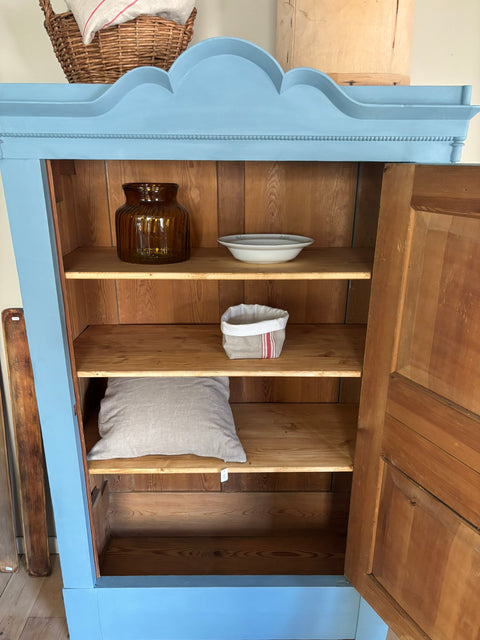Eintüriger Vintage Kleiderschrank/Blender | Kreidefarbe Cloudy Blue (blau)