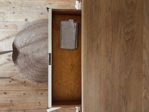 Antikes Eichen-Sideboard | Kreidefarbe Plaster | Painting the Past