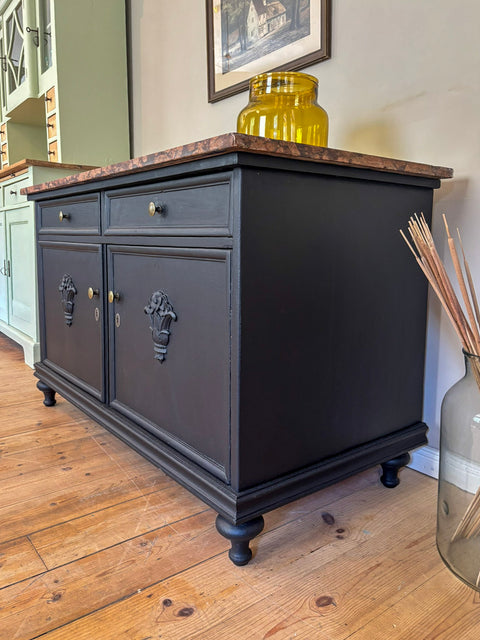 Große Kommode mit Marmorplatte | Kreidefarbe Midnight Black | Paint of Walinoon