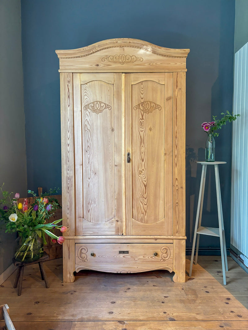 Antiker Dänischer Steckschrank | Weichholz naturbelassen | 199 cm