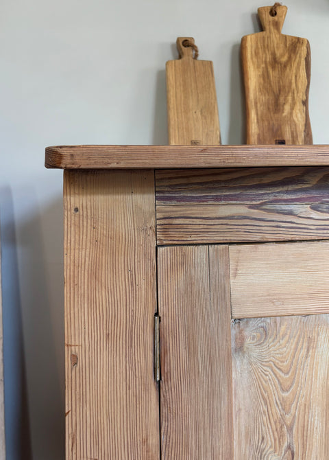 Antikes Weichholz Sideboard | Naturbelassen | über 2 Meter breit