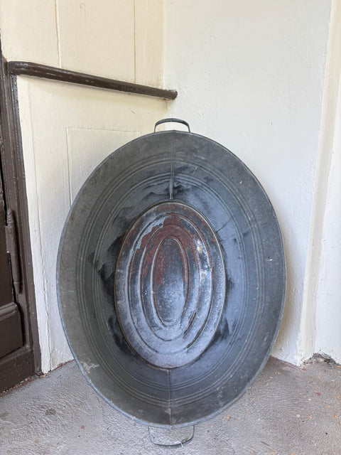 Alte Zinkwanne (63x90x33cm)