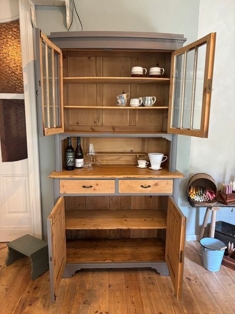 Dänisches großes vintage Küchenbuffet | Kreidefarbe Pepper (grau)