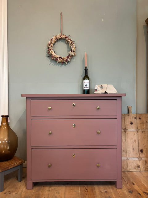 Dänische Vintage Kommode | Kreidefarbe Scarlet Dust (rostbraun)
