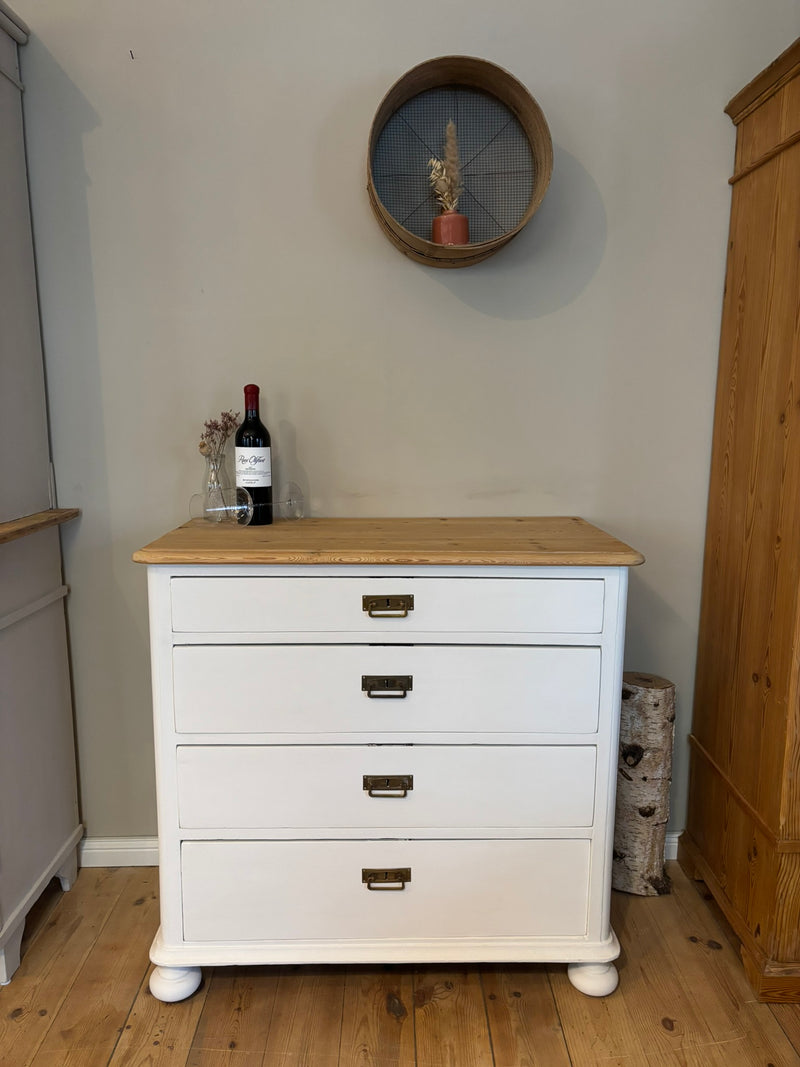 Antike Vintage Kommode | Wool Blanket Beige (graubeige)