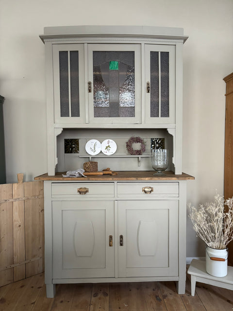 Dänisches großes Vintage Küchenbuffet | Kreidefarbe Taupe (graubeige)