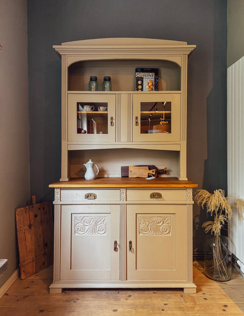 Antikes Küchenbuffet | Willow Bark Kreidefarbe | Paint of Walinoon | 216 cm