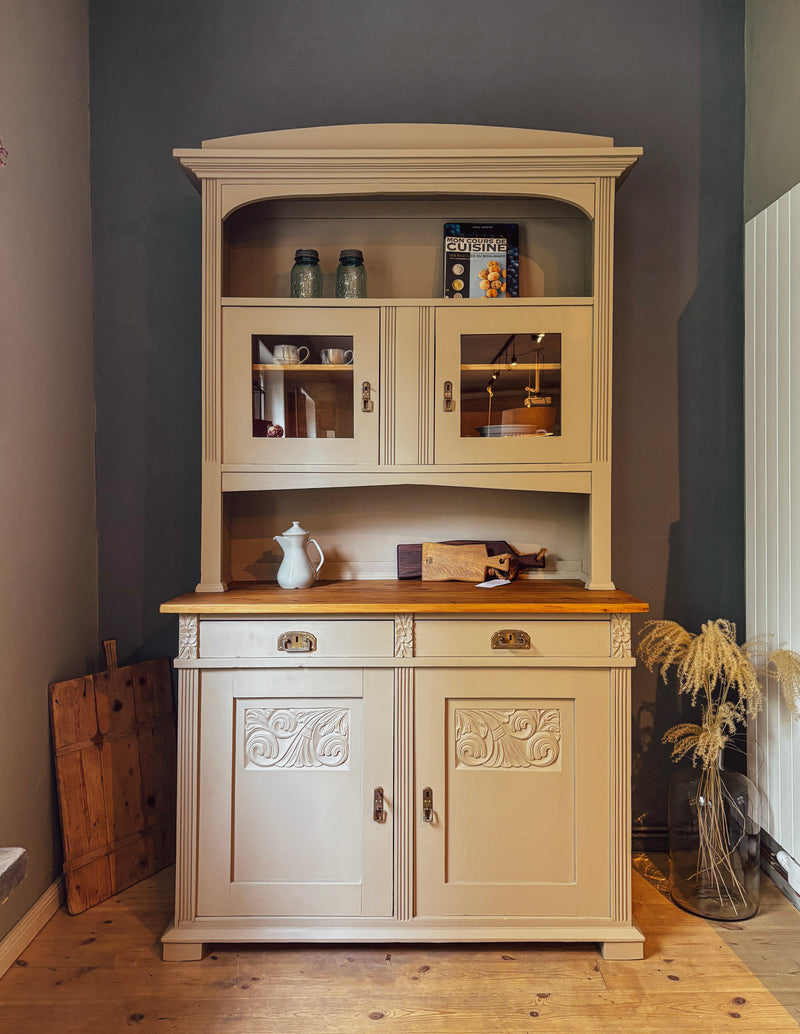 Antikes Küchenbuffet | Willow Bark Kreidefarbe | Paint of Walinoon | 216 cm