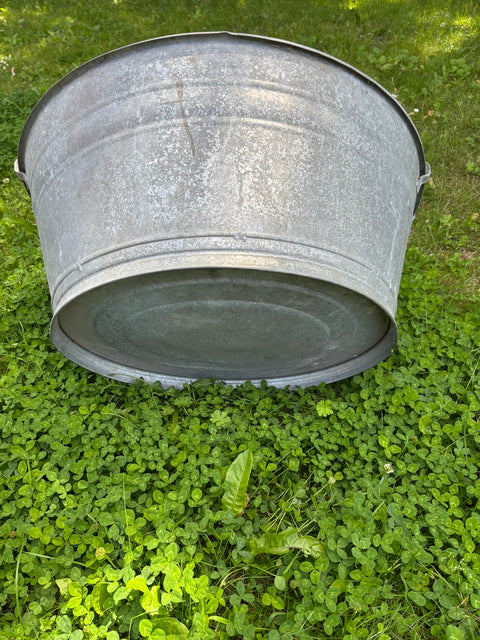 Alte Zinkwanne #1 (73×60×32 cm)