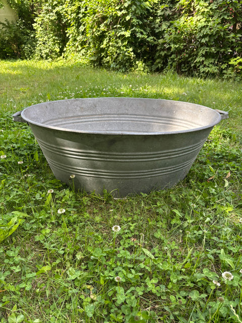 Alte Zinkwanne #3 (82×62×32 cm)