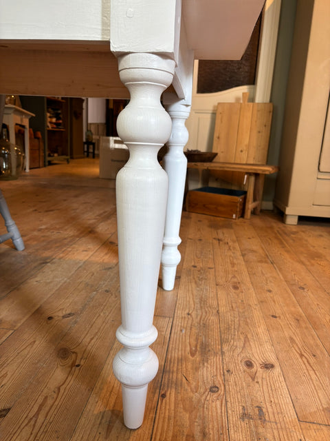 Großer Esstisch 240 cm | Dunkle Platte & Architect's Delight | Anna von Mangoldt