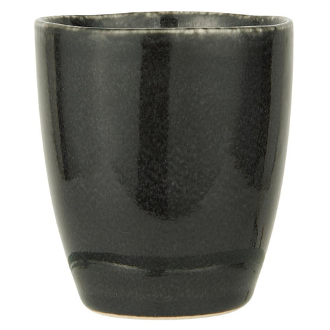 Ib Laursen Steingut Becher mit Dunes-Design, ideal für Küche und Tisch, zeigt detaillierte Muster und natürliche Textur.