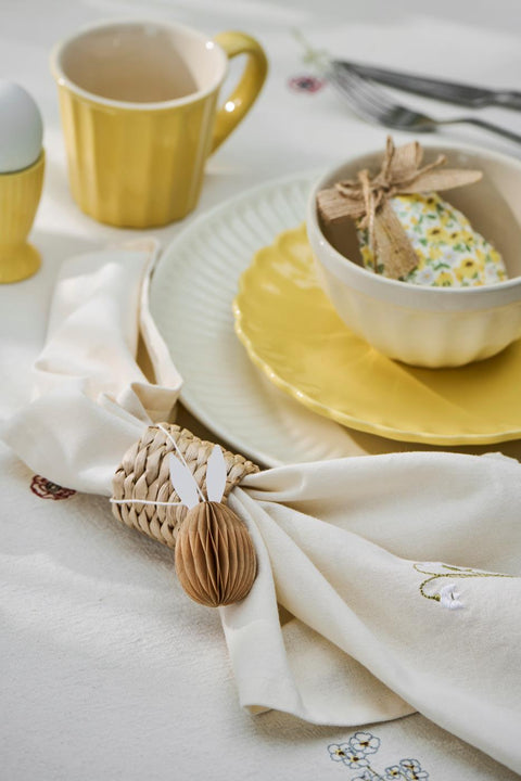 Ib Laursen Stoffserviette Flora mit Schneeglöckchen, Butter Cream, handgefertigte Textilien für den gedeckten Tisch