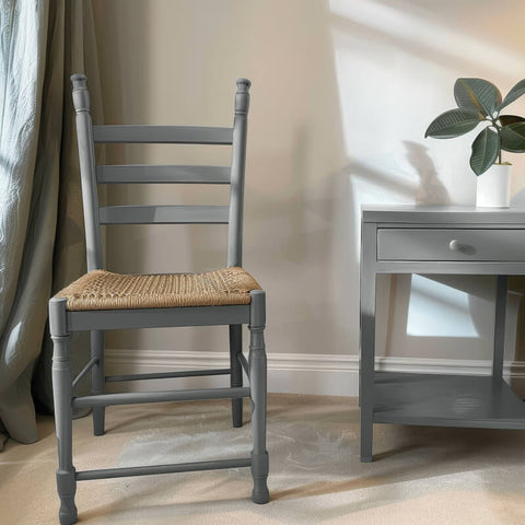 Calm Grey Kreidefarbe | CosyColours by MissPompadour - Weingärtners Genusshandwerk