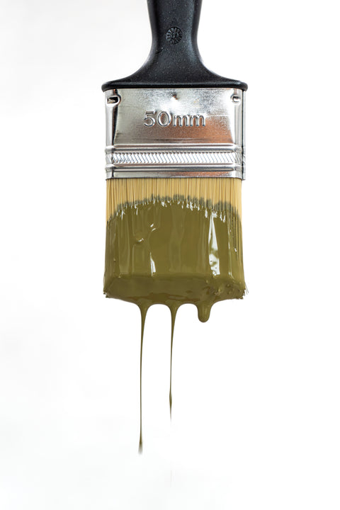 Moss grüne Kreidefarbe von Paint of Walinoon auf einer Holzoberfläche, für Möbel und Dekor im Vintage-Stil