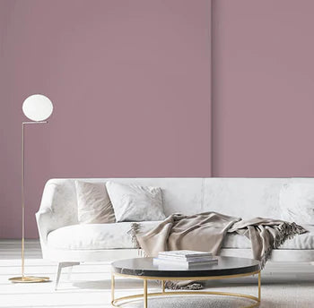 Velvet Plum Kreidefarbe by Painting The Past in a rich, deep purple shade, showcasing smooth texture and color depth.