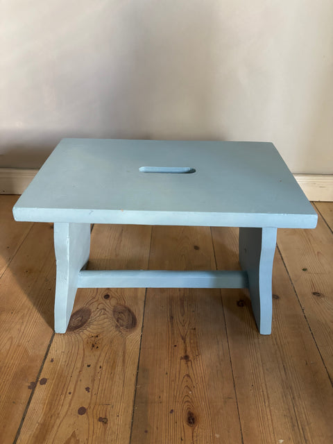 Alter Hocker - Weingärtners Genusshandwerk