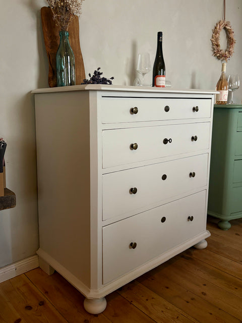 Dänische Vintage Kommode Grey No. 10 von Weingärtners Genusshandwerk, graue Holzkommode mit antikem Design, Muslin Finish