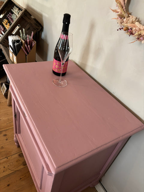 Dänischer vintage Beistelltisch | Kreidefarbe Soft Lavander - Weingärtners Genusshandwerk