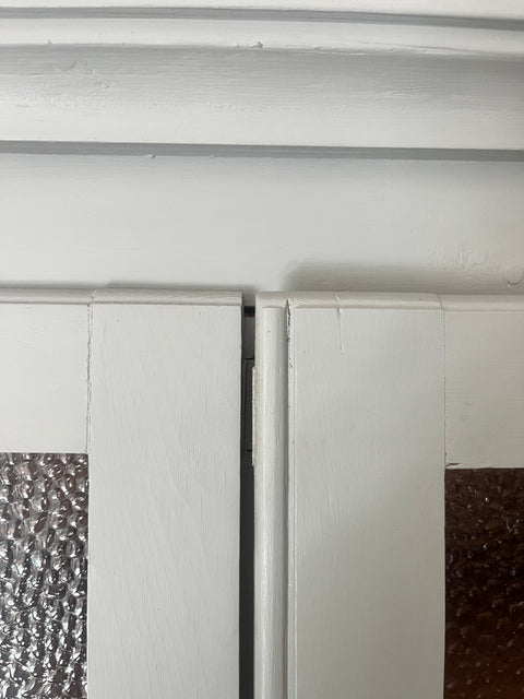Dänisches Küchenbuffet in Scandinavian Green mit Kreidefarbe, schlichtes Holzdesign, zwei Türen und Ablageflächen, von Weingärtners Genusshandwerk