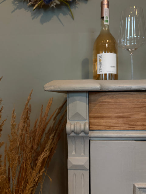 Kleiner alter Schrank/Nachttisch | Kreidefarbe Driftwood - Weingärtners Genusshandwerk