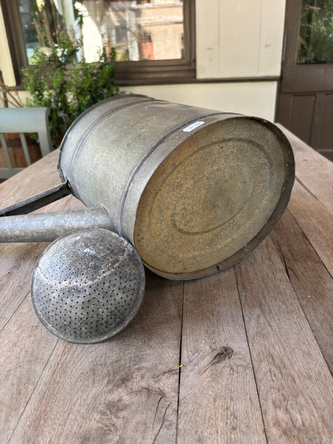 Alte vintage Zink Gießkanne 10L (76x20x46cm) - Weingärtners Genusshandwerk